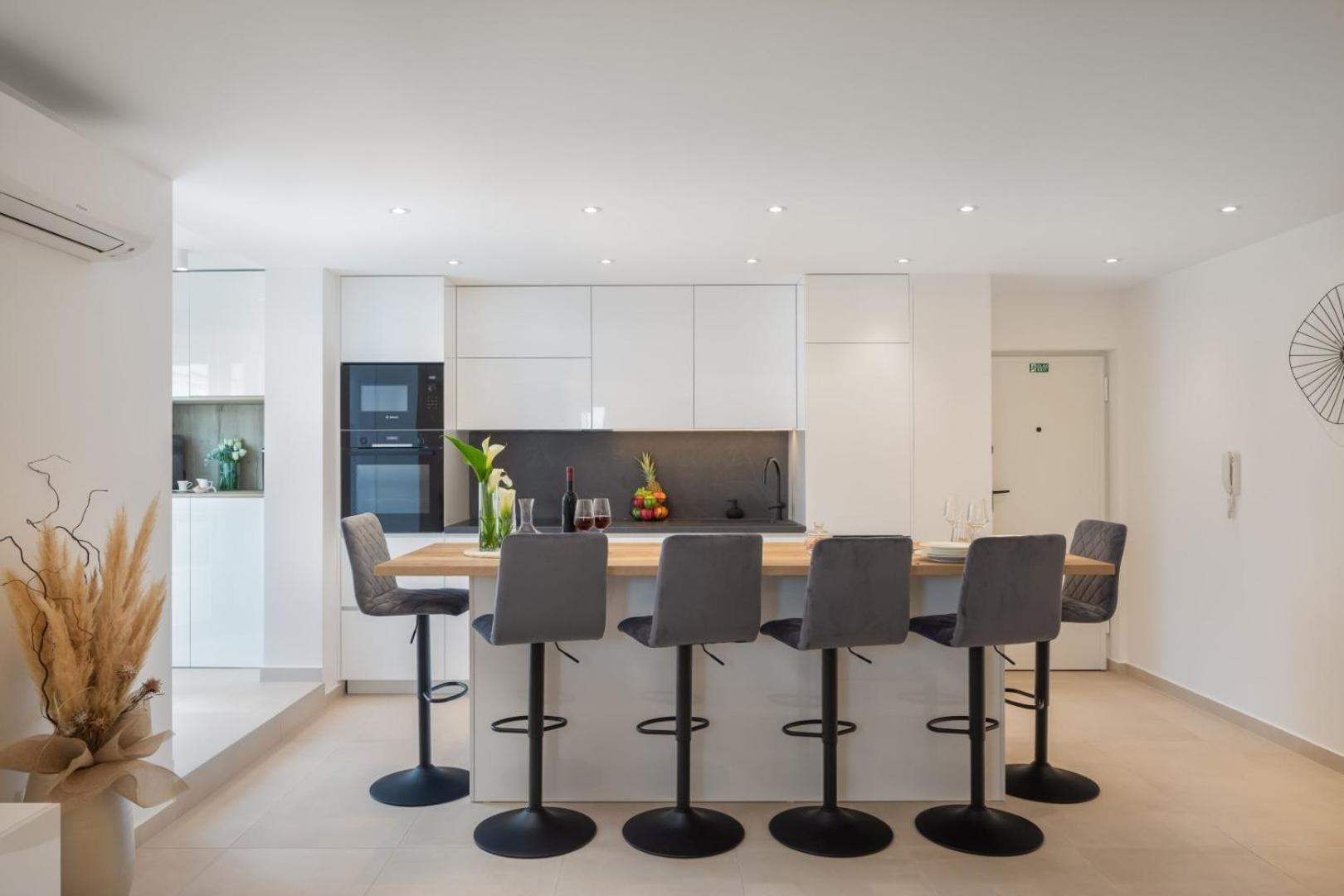 Luxury Apartment Silvery In Split Center With Jacuzzi, Sauna And Parking Exteriör bild