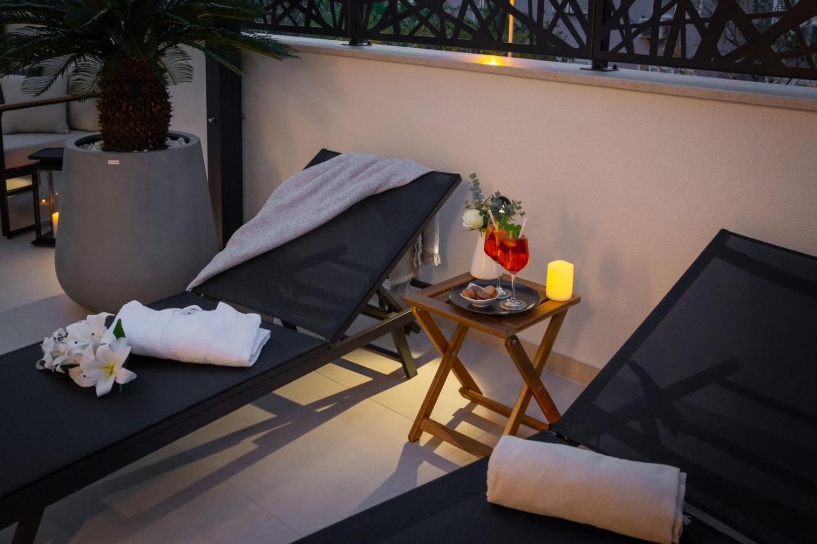 Luxury Apartment Silvery In Split Center With Jacuzzi, Sauna And Parking Exteriör bild