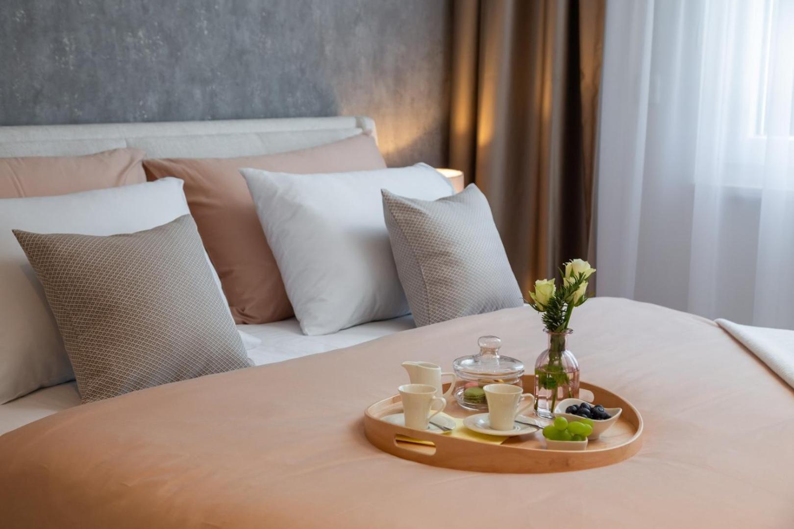 Luxury Apartment Silvery In Split Center With Jacuzzi, Sauna And Parking Exteriör bild